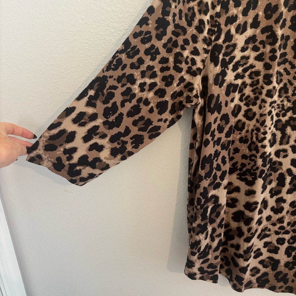 JM Collection Leopard Print Stretch Knit 3/4 Sleeve Tunic Top Size XL - Picture 5 of 11